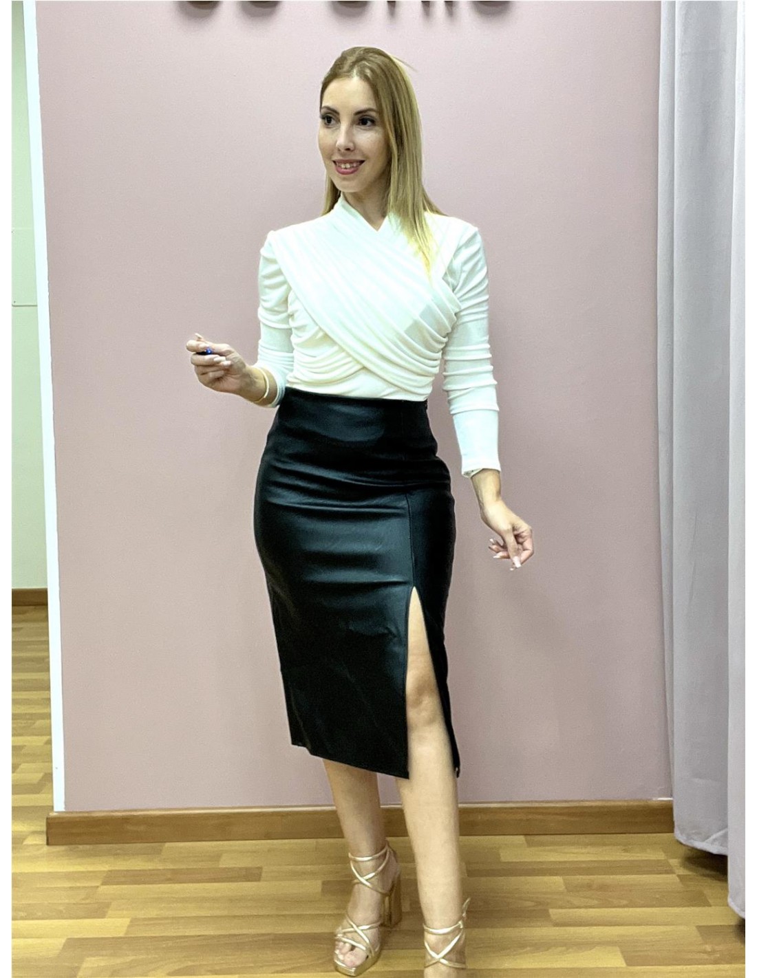 FALDA MIDI POLIPIEL NEGRO